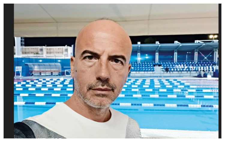 Βαγγέλης Γεωργάκης στην «Α»: «Ζούμε ένα σύγχρονο πορτρέτο του Ντόριαν Γκρέυ»