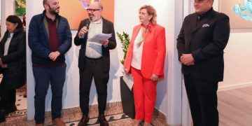 Εγκαίνια της έκθεσης του διεθνούς εικαστικού Γιάννη Καμίνη στη Δημοτική Πινακοθήκη