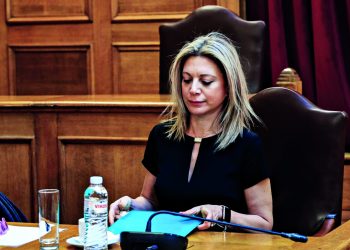 Τέμπη: Σε άλλο μήκος κύματος