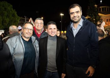 Παύλος Μαρινάκης: Σε Αγία Παρασκευή και Κηφισιά με εορταστική ατμόσφαιρα