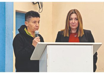 Πειραματικό Λύκειο Αμαρουσίου: «Κόκκινα Παπούτσια - Άσπρες Ψυχές»