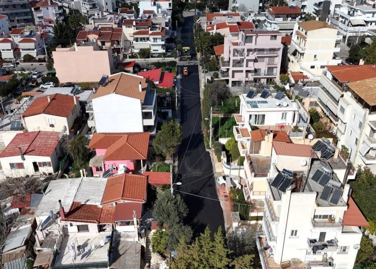 Ασφαλτοστρώθηκε τμήμα της οδού Μαραθωνοδρόμου