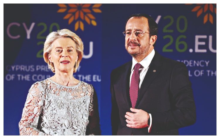 Κύπρος: Στο «τιμόνι» της Ε.Ε.