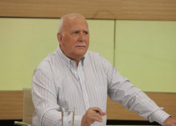 Πέθανε ο δημοσιογράφος Γιώργος Παπαδάκης