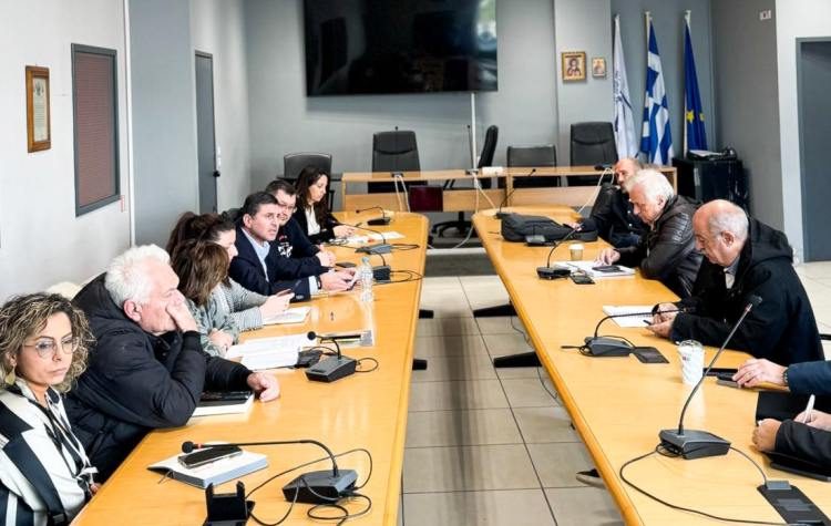 Δημοτικό Αμαξοστάσιο: Σύσκεψη με διαφορετικές «αναγνώσεις»