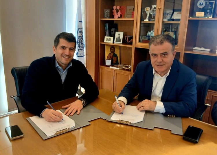 Με ένα πυροσβεστικό όχημα ο ΣΠΑΠ ενίσχυσε την Πολιτική Προστασία του Δήμου Παλλήνης