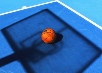 Φιλανθρωπικός αγώνας μπάσκετ από την Αθλητική Ένωση Ψυχικού