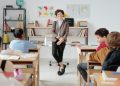 Εκπτώσεις στις τιμές των εισιτηρίων για τους αναπληρωτές εκπαιδευτικούς
