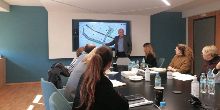 Συνάντηση εργασίας στον Δήμο Αμαρουσίου για την αξιοποίηση του Αδριάνειου Υδραγωγείου