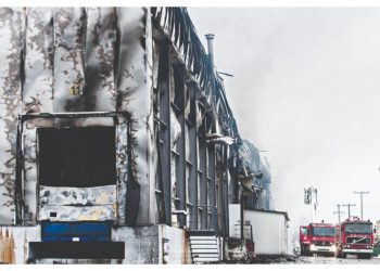 Δυο πολύνεκρα δυστυχήματα σε Τρίκαλα και Ρουμανία