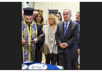 Το ΚΑΠΗ Νέας Πεντέλης έκοψε την πρωτοχρονιάτικη πίτα του