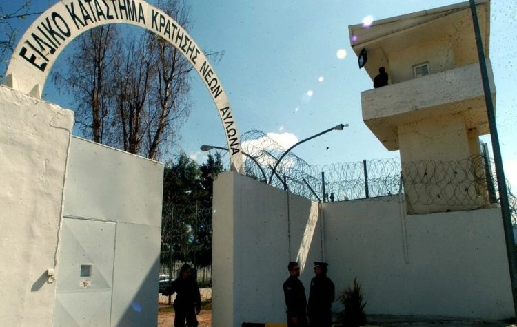 Γυμνάσιο & ΓΕΛ Κρυονερίου: Για τρίτη χρονιά δράση αλληλεγγύης για τους νέους του Αυλώνα