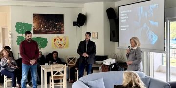 Ενημερωτική ομιλία για ηλεκτρονικές και τηλεφωνικές απάτες στα Β’ & Γ’ ΚΑΠΗ Κηφισιάς