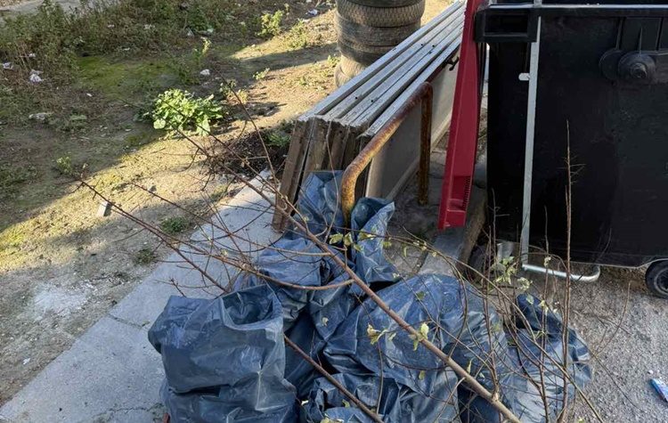 «Θα τα μαζέψει ο Δήμος»