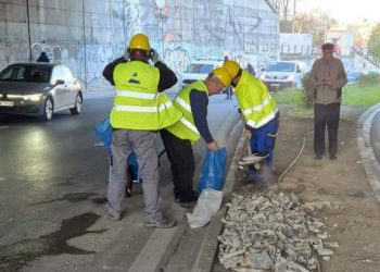 Προσοχή πέφτουν σοβάδες…