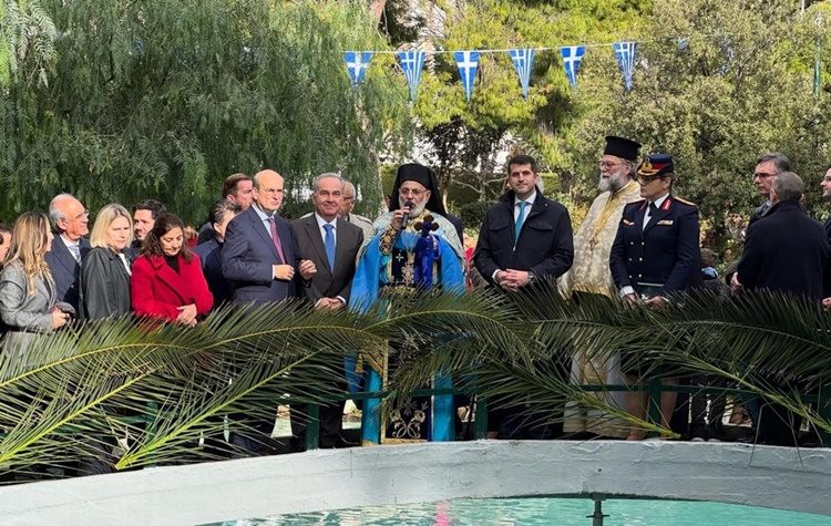 Μεγαλοπρεπής εορτασμός των Θεοφανείων σε Κεφαλάρι και Κηφισό