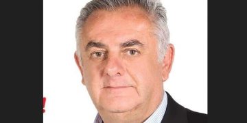 Ο αντιδήμαρχος Οικονομικών και πρόεδρος του Π.Π.Ι.Ε.Δ. Κώστας Τομπούλογλου