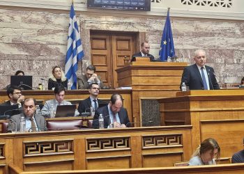 Πριν κατατεθεί το νομοσχέδιο είχε προηγηθεί δημόσια διαβούλευση με όλους τους επιστημονικούς, τους κοινωνικούς φορείς όπως και την Αυτοδιοίκηση