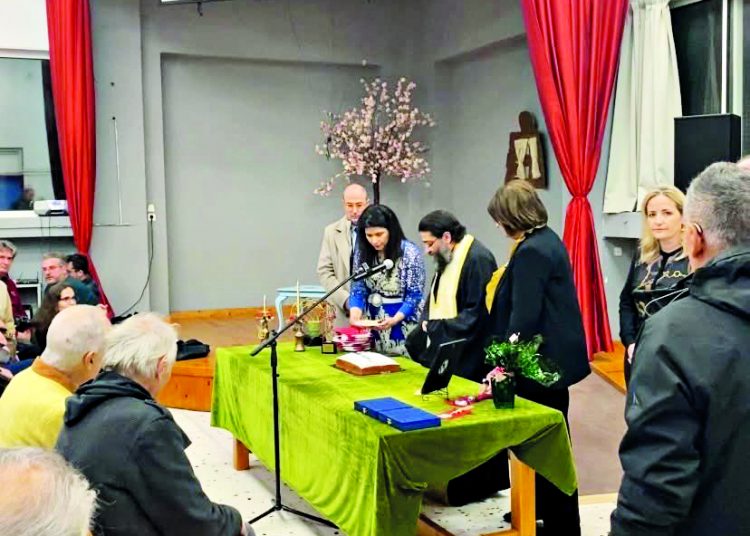 Σύλλογος Αναγέννηση και κοπή πρωτοχρονιάτικης πίτας και βραβεύσεις