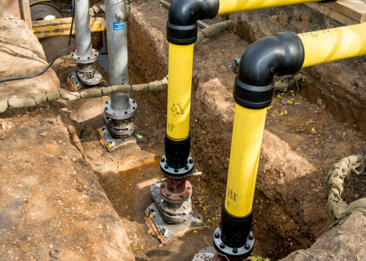 Η προγραμματισμένη επέκταση του δικτύου διανομής φυσικού αερίου, εντός των διοικητικών ορίων του Δήμου Πεντέλης, βρέθηκε στο επίκεντρο της συνάντησης εργασίας που πραγματοποίησε την Παρασκευή 13 Φεβρουαρίου η δήμαρχος Νατάσσα Κοσμοπούλου με εκπροσώπους της Ελληνικής Εταιρείας Διανομής Αερίων Enaon EDA, θυγατρικής της Enaon