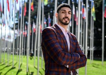 Ενές Καντέρ Freedom στην «Α»: «Αν θέλεις να αλλάξεις τα πράγματα, πρέπει να τα βάλεις με τους μεγάλους»