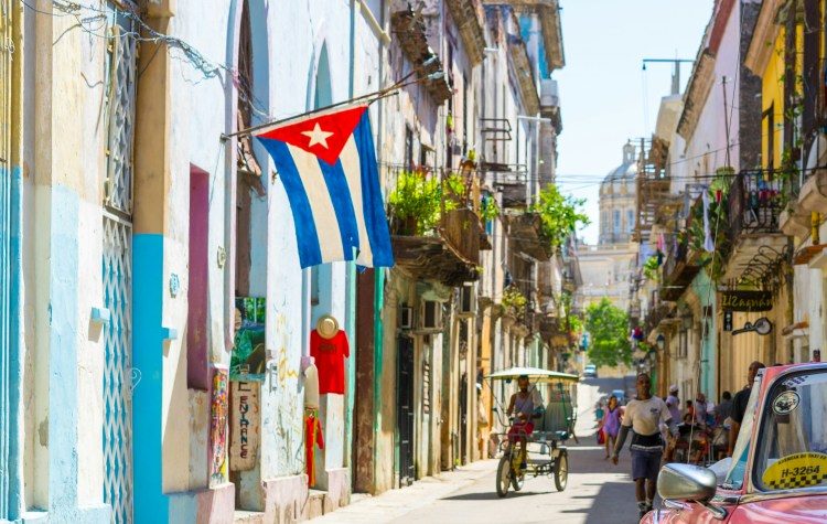 Δίκτυο Αλληλεγγύης: Φάρμακα για τη δοκιμαζόμενη Κούβα