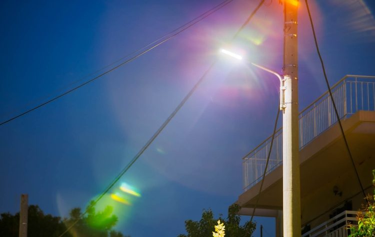 Δέσμευση για αντικατάσταση του οδοφωτισμού