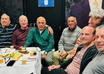 Παλαίμαχοι ΓΣΑ: «Απέναντι σε ό,τι βρώμικο υπηρετεί ο Ντικούδης και τα αφεντικά του!»