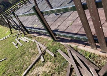 Άγνωστοι βανδάλισαν την παιδική χαρά στο πάρκο Αποστολάκη