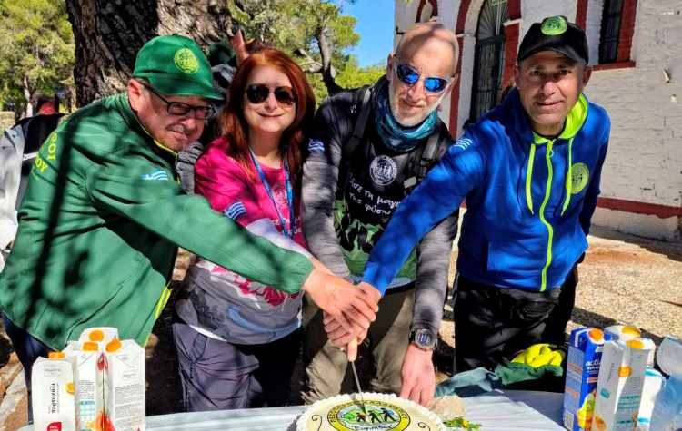 Οι Πεζοπόροι Χαλανδρίου έκοψαν την πίτα τους