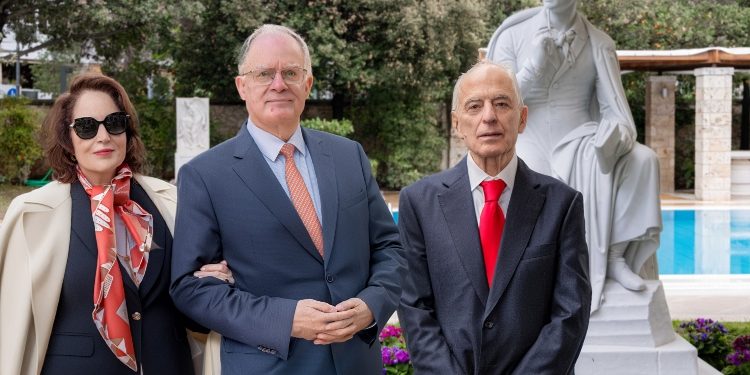 Ο ΠτΔ Κωνσταντίνος Τασούλας στα αποκαλυπτήρια του μνημείου