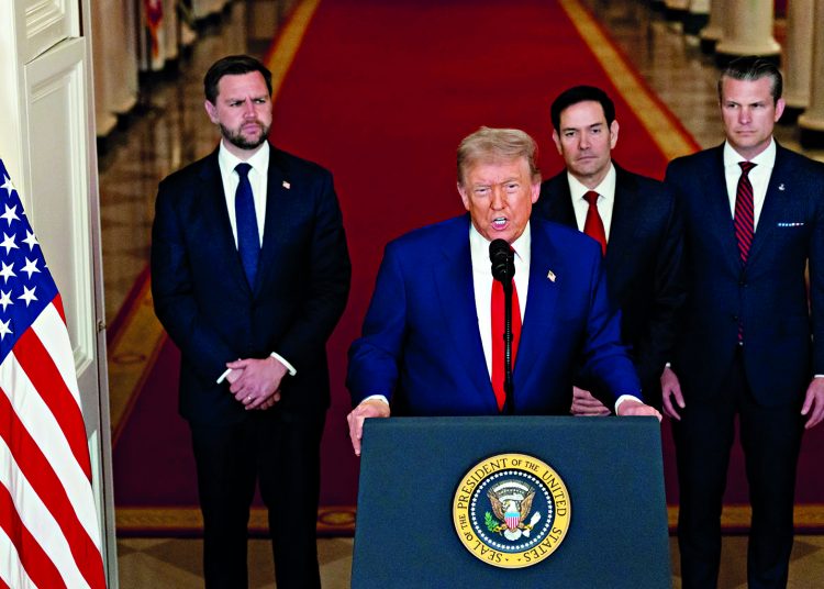 ΗΠΑ - ΙΡΑΝ: Με το όπλο… παρά πόδα