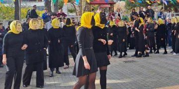 Διήμερο αποκριάτικο κέφι στο Χαλάνδρι (Φωτογραφίες)