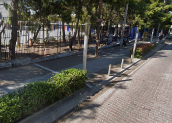 Γονείς 1oυ Γυμνασίου Παπάγου: «Πρόβλημα ασφάλειας έξω από το συγκρότημα»