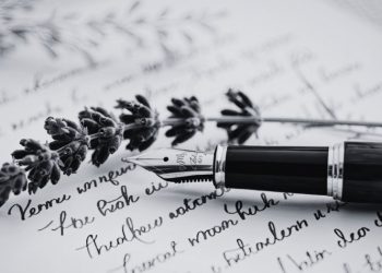 «STAND UP… POETRY»: Ανοιχτή, συμμετοχική δράση στη Δημοτική Βιβλιοθήκη