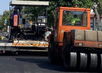 Συνέχεια ασφαλτοστρώσεων του Δήμου στον Χολαργό