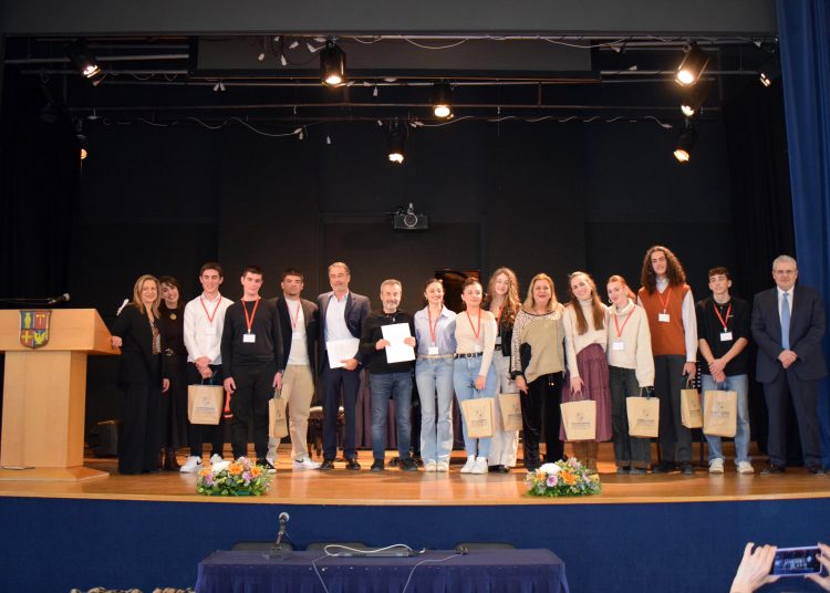 Με άρωμα… Μελισσίων και Ψυχικού ο φετινός Διαγωνισμός Ερμηνευτικής Ανάγνωσης Λογοτεχνικών Κειμένων για Λύκεια της Αττικής