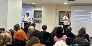 100 χρόνια από τη γέννηση του Μίκη Θεοδωράκη