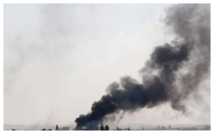 Εκατοντάδες ισραηλινά αεροσκάφη εξαπολύουν «αυτή τη στιγμή» ταυτόχρονα πλήγματα στον Λίβανο και στο Ιράν, δήλωσε σήμερα εκπρόσωπος του ισραηλινού στρατού, ο ταξίαρχος Εφί Ντεφρίν. Παράλληλα το Ισραήλ ανακοίνωσε ότι διεξήγαγε στοχευμένο πλήγμα εναντίον διοικητή της Χεζμπολάχ στη Βηρυτό