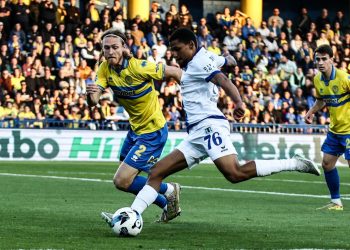 SUPER LEAGUE: Ήττα στο Αγρίνιο και τέλος τα «όνειρα» για 8άδα για την Κηφισιά