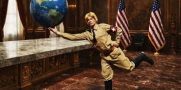 Ο «Μεγάλος Δικτάτωρ» στη σκηνή BRECHT-2510