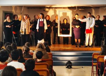 Οι μαθητές γνώρισαν τη Μαυρογένους, την Κάλλας και τη Μερκούρη μέσα από το θέατρο