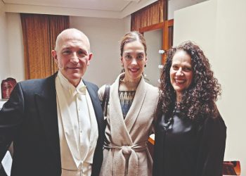 Ένα υπέροχο ταξίδι στο Κέντρο της Μουσικής με επίκεντρο τα Βαλς