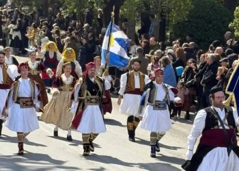 Παρέλαση 25ης Μαρτίου στον Δήμο Παπάγου - Χολαργού