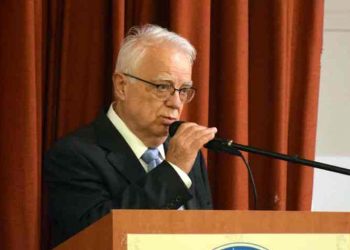 Λ. Παπακώστας: Παρουσιάζει το βιβλίο του για τον Ι. Καποδίστρια