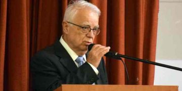 Λ. Παπακώστας: Παρουσιάζει το βιβλίο του για τον Ι. Καποδίστρια