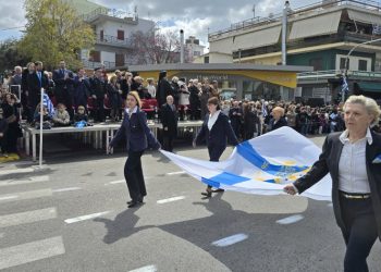 Με όλες τις τιμές ο εορτασμός της 25ης Μαρτίου στο Ηράκλειο