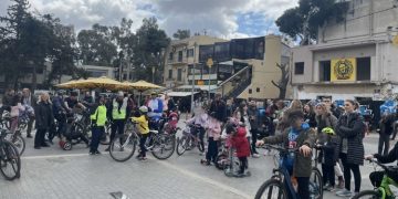 2η Πεζοτροχοβόλτα Ν.Φ.- Ν.Χ.: Μήνυμα προσβασιμότητας σε… δύο ρόδες!