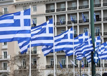 Μεγαλειώδης η παρέλαση των Ενόπλων Δυνάμεων και των Σωμάτων Ασφαλείας για την 25η Μαρτίου 1821