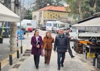 Επίσκεψη της Μαργαρίτας Βάρσου με επίκεντρο τα έργα στη Ν. Ιωνία